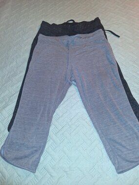 Great Condition! 32 Degrees Cool Capri Length Lounge Pants-size M